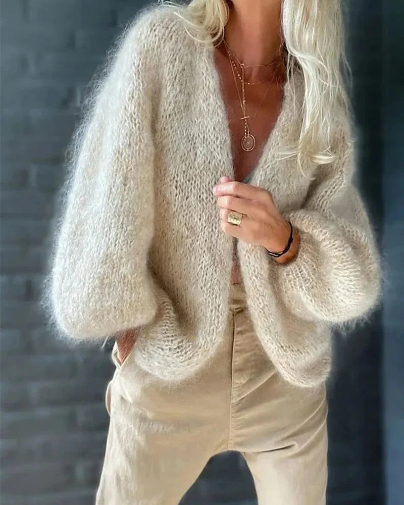 Bolero coprispalle da donna in beige – con maniche ampie