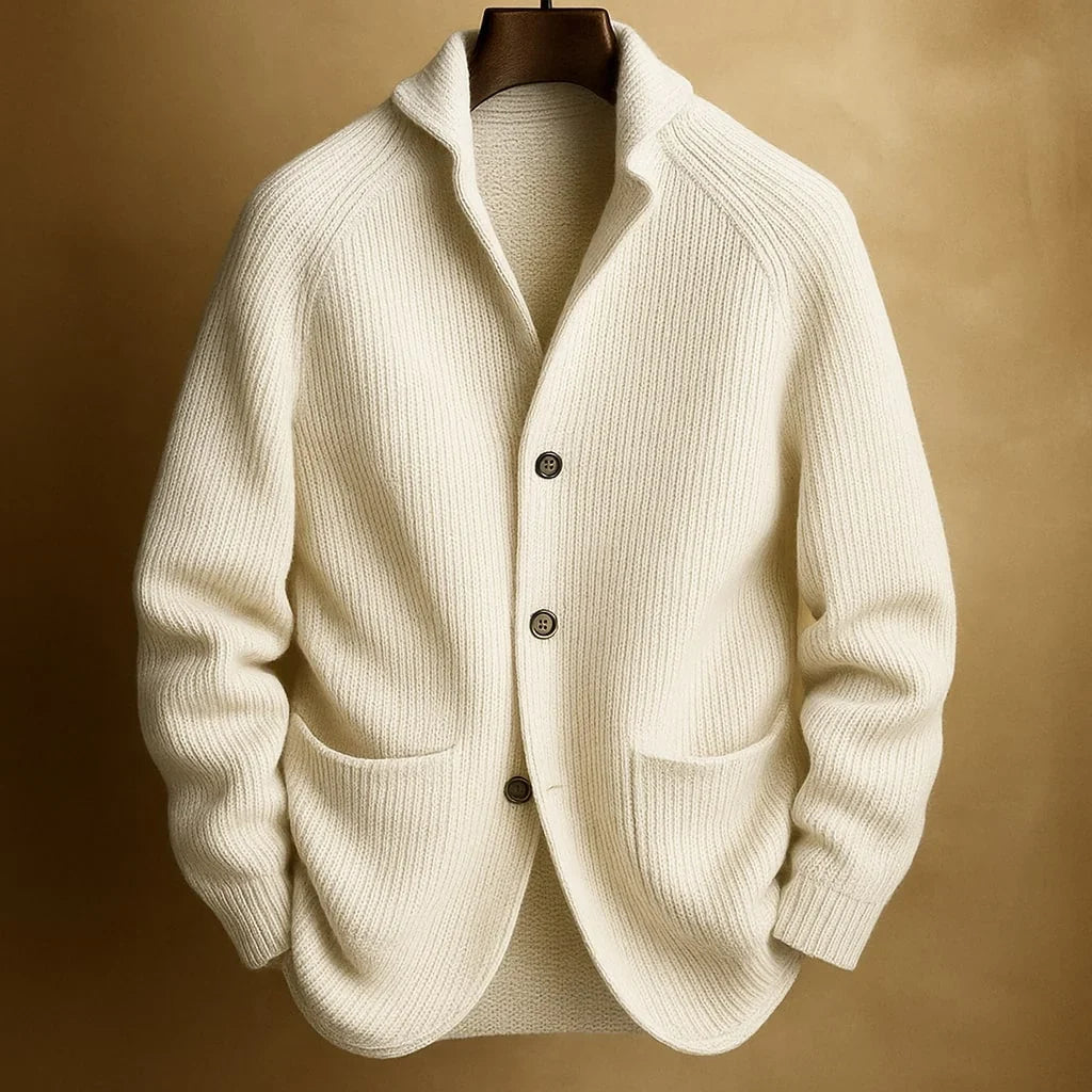 Cardigan da uomo a coste in panna – con collo a scialle e tasche